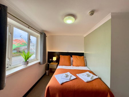 Coastal Park Accommodation, Llanelli, United Kingdom