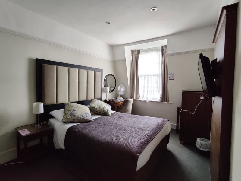 Blue Bells Hotel, London, United Kingdom