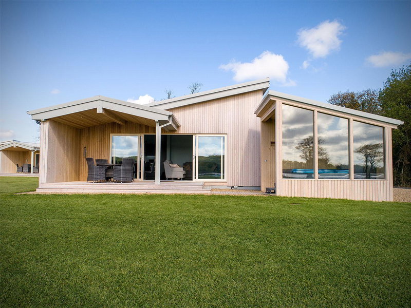 Platinum Lakeside Lodge at Mullans Bay, Kesh, United Kingdom