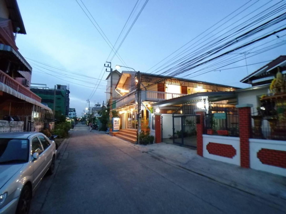 GoGoal Latkrabang, Thailand