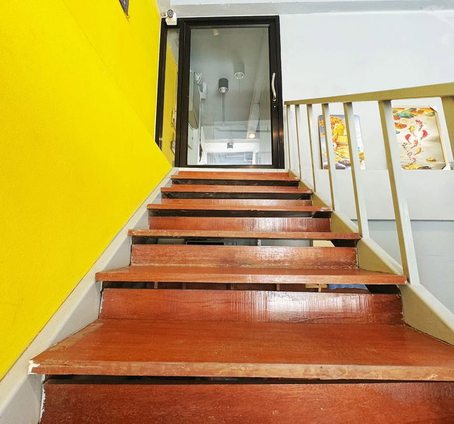 OYO 75465 Lucky Hoste, Bangkok, Thailand
