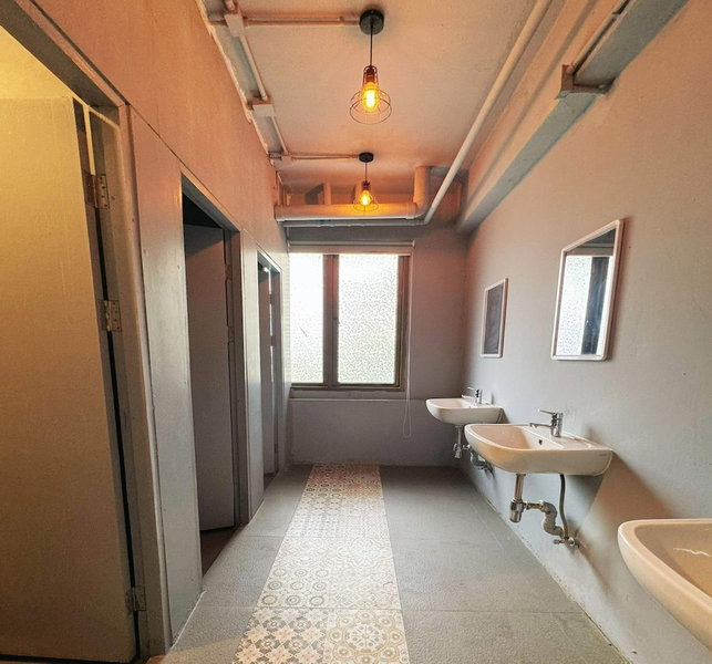OYO 75465 Lucky Hoste, Bangkok, Thailand
