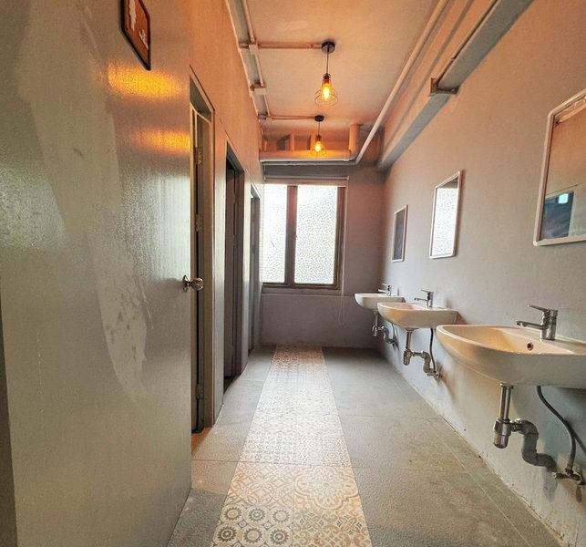 OYO 75465 Lucky Hoste, Bangkok, Thailand
