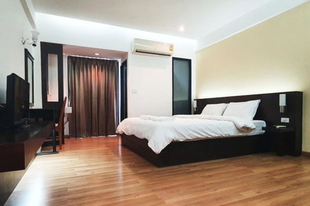 Next Bird Suite SHA, Nonthaburi, Thailand