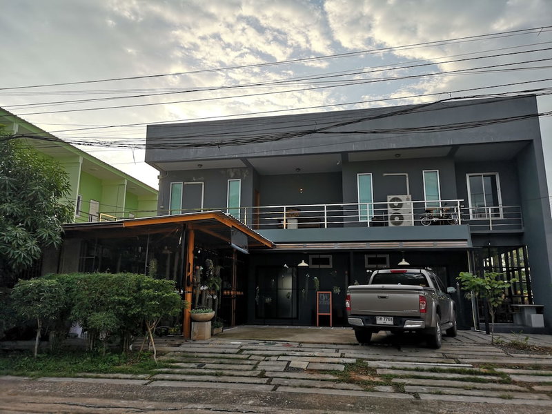 Siri Guesthouse at Suratthani, Surat Thani, Thailand