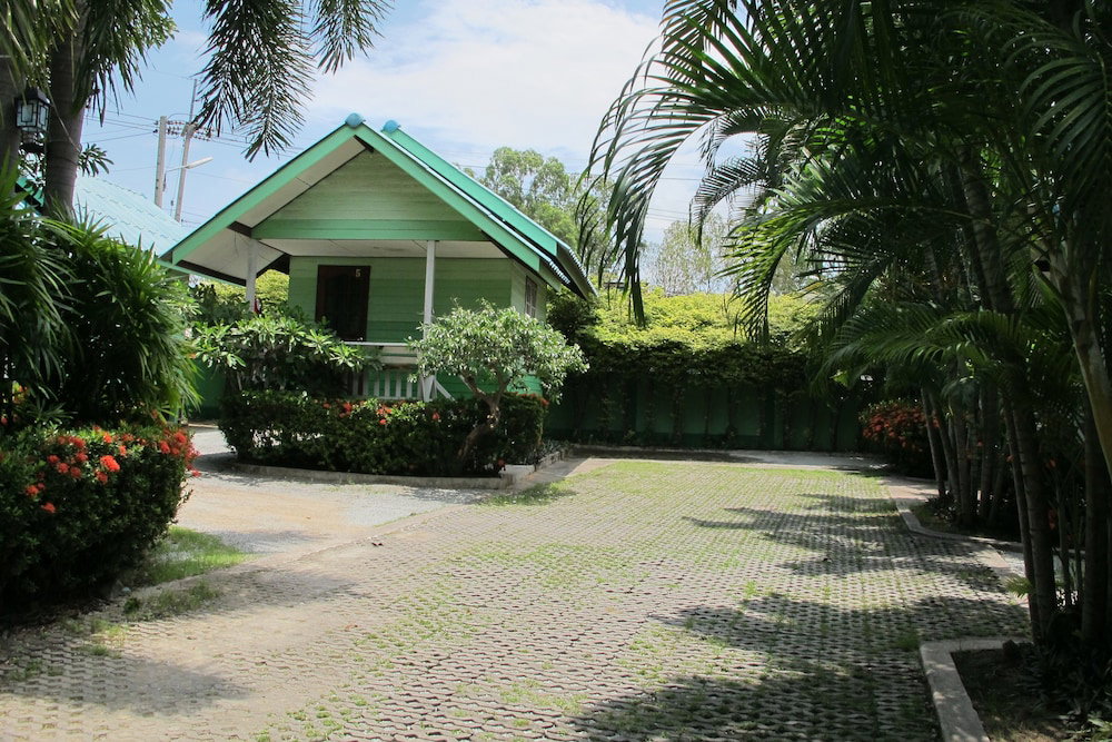 The Green Resort Sri Racha, Thailand