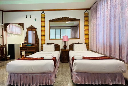 Baan Rim Kwai Paerimnam Resort, Sai Yok, Thailand