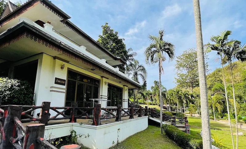 Baan Rim Kwai Paerimnam Resort, Sai Yok, Thailand
