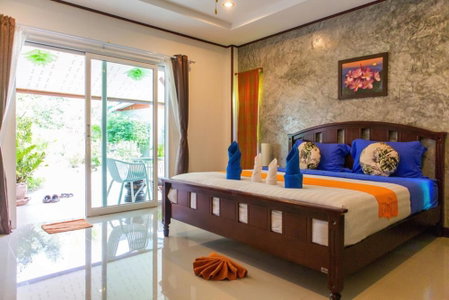 Thai Smile Bungalow, Ko Lanta, Thailand