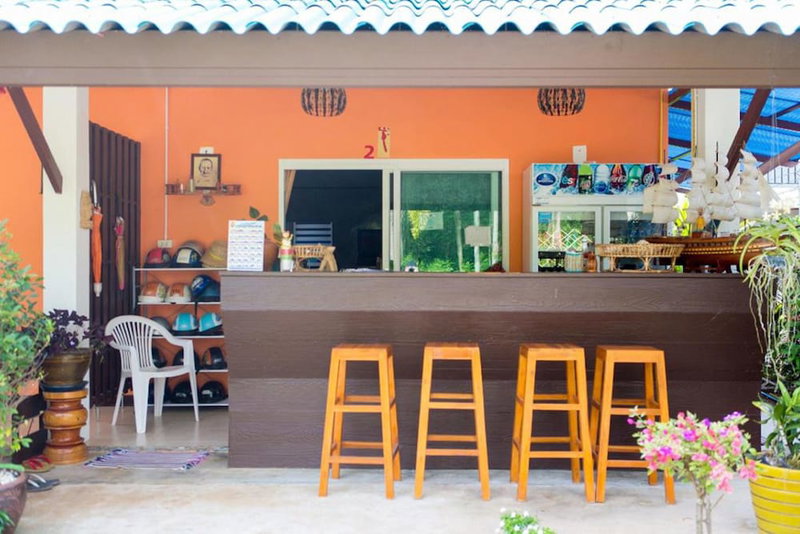 Thai Smile Bungalow, Ko Lanta, Thailand