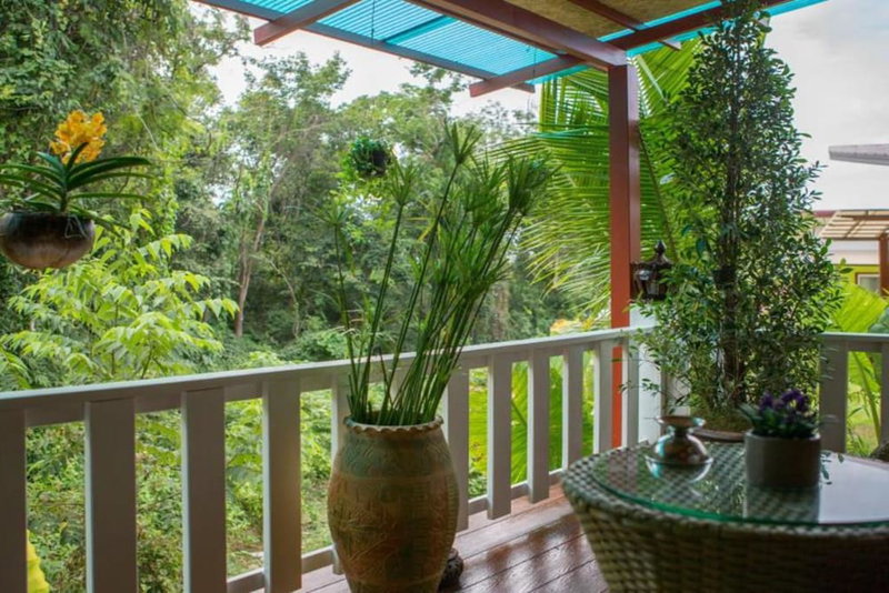 Thai Smile Bungalow, Ko Lanta, Thailand