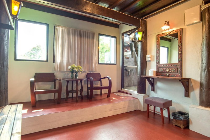 Boon Home Stay Arts and Crafts, San Kamphaeng, Thailand