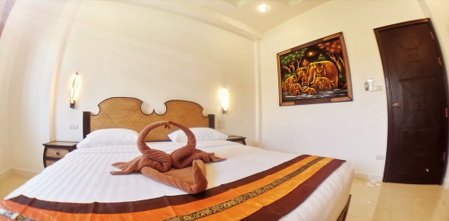 GOLDLAND Luxury Pool Villa Pattaya Walking Street 8 Bedrooms, Pattaya, Thailand