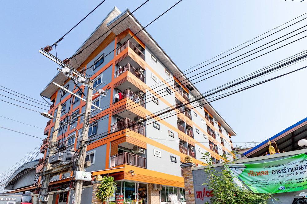 Hotel · Tree Place, Bangkok