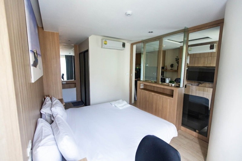 The Chezz Condominium by Patsamon, Pattaya, Thailand