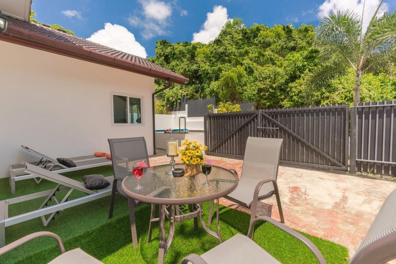 Star Private Pool Villa 2 Bedrooms, Chalong, Thailand