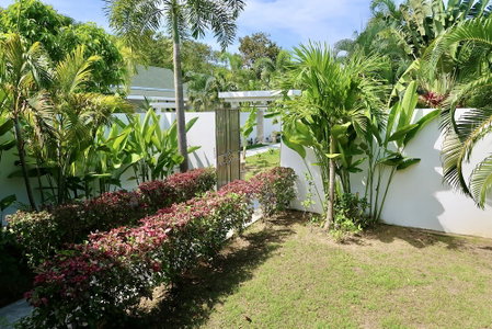 Jasmine Village, Rawai, Thailand