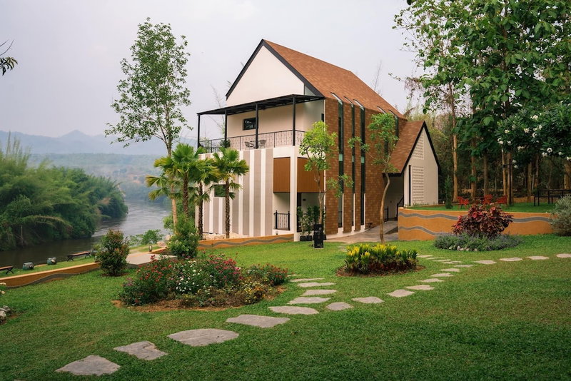 VeeVaree Riverkwai Resort, Sai Yok, Thailand
