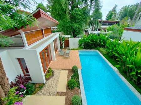 Pranaluxe 4 Bedroom Pool Villa C6, Pran Buri, Thailand
