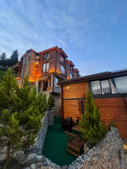 Peruma otel, Çamlıhemşin, Turkey