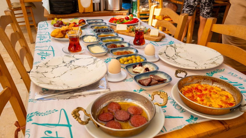 Tetka Konukevi, Ayvalık, Turkey