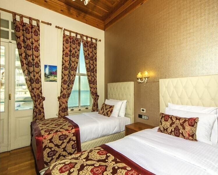 Mom Hotel, Adalar, Turkey