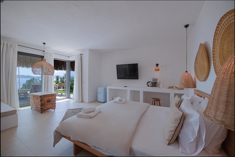 Kale Suites, heated pool in winter, adults only, Kas, Turkey