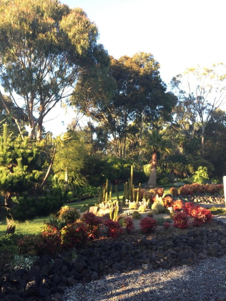 Bellshala bungalow, Bellbrae, Australia