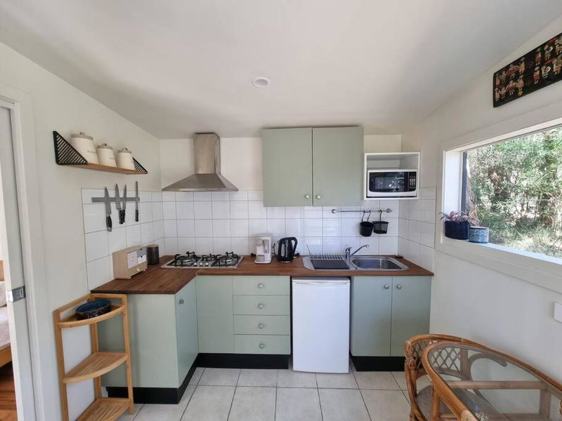 Bellshala bungalow, Bellbrae, Australia