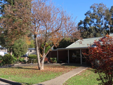 Albury Gardens Tourist Park, Lavington, Australia