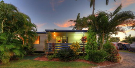 Kurrimine Beach Holiday Park, Kurrimine Beach, Australia