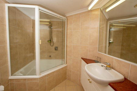 Springwood Tower Apartment Hotel, Springwood, Australia