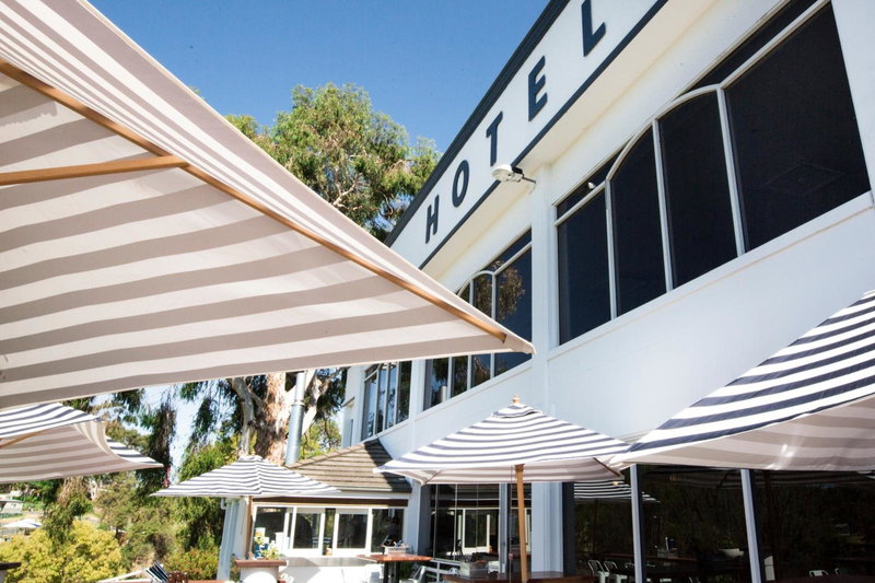 Lake Hume Resort, Lake Hume, Australia