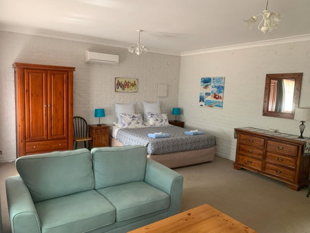 Bentworth Lodge, Carramar, Australia