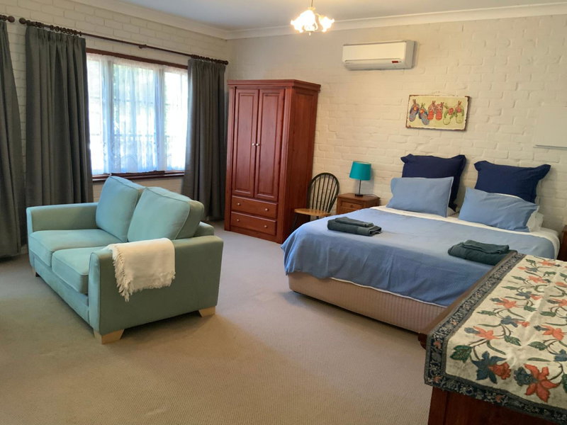 Bentworth Lodge, Carramar, Australia