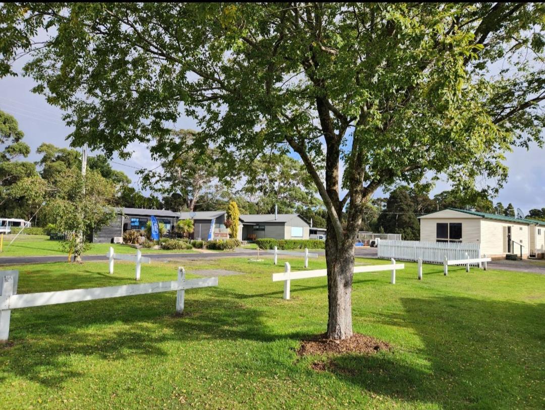 Strahan Beach Tourist Park, Australia