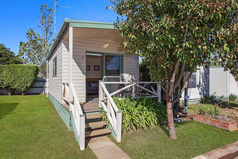 Hamilton Caravan Park, Hamilton, Australia