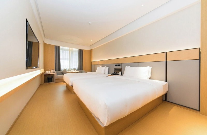 Ji Hotel-pen shui chi, Guiyang, China