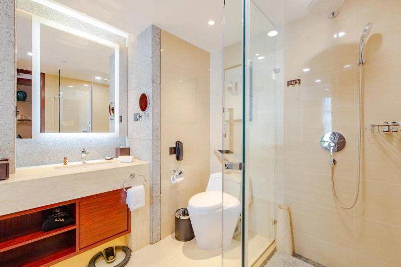 Binhai Jinling International Hotel, Binhai, China