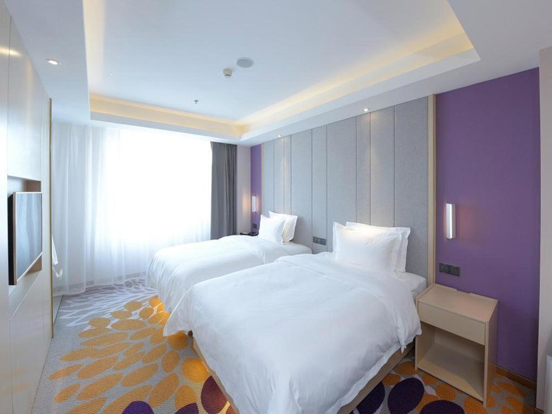 Lavande Hotel Changchun Hangkong University Fanrong Road Metro Station, Changchun, China