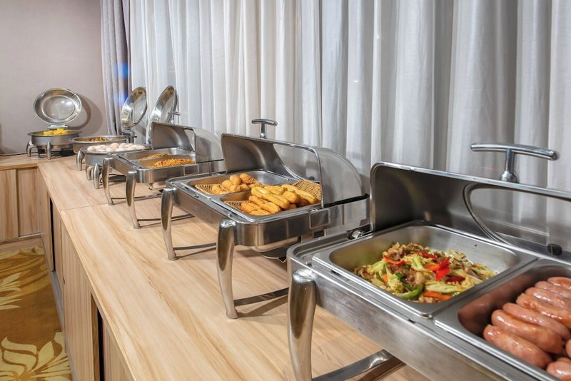 Vienna International Hotel (Shenzhen Airport Hangcheng), Shenzhen, China
