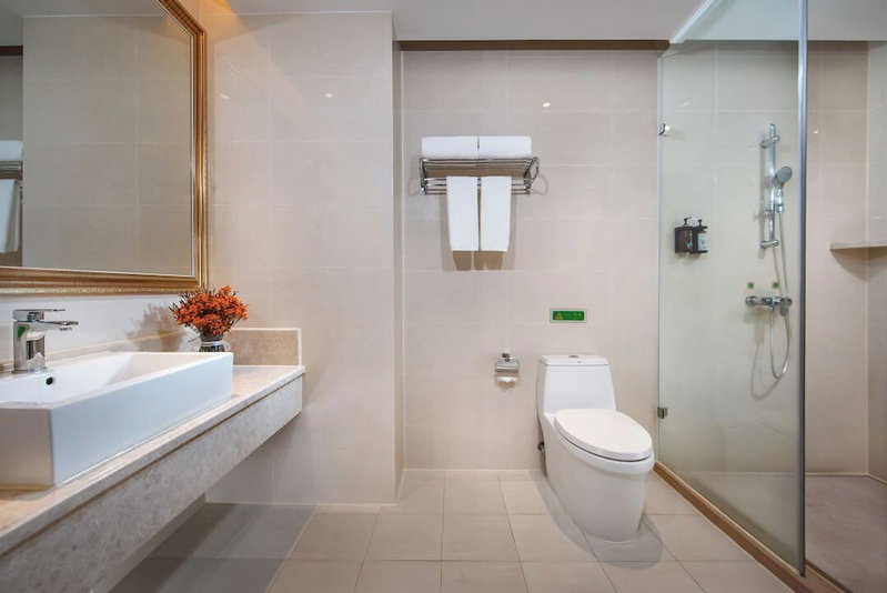 Vienna International Hotel (Shenzhen Airport Hangcheng), Shenzhen, China