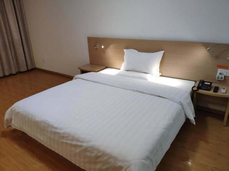 7 Days Inn (Hangzhou Xiaoshan Airport West Gate), Hangzhou, China