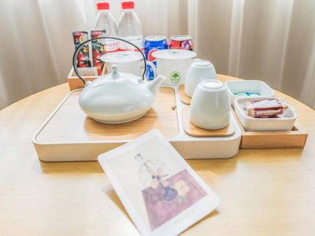 GreenTree Inn ShangHai SongJiang SongDong Business Hotel, Songjiang, China