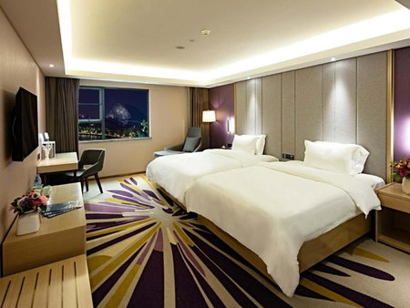 Lavande Hotels·Guilin Central Square Elephant Trunk Hill Scenic Area, Guilin, China
