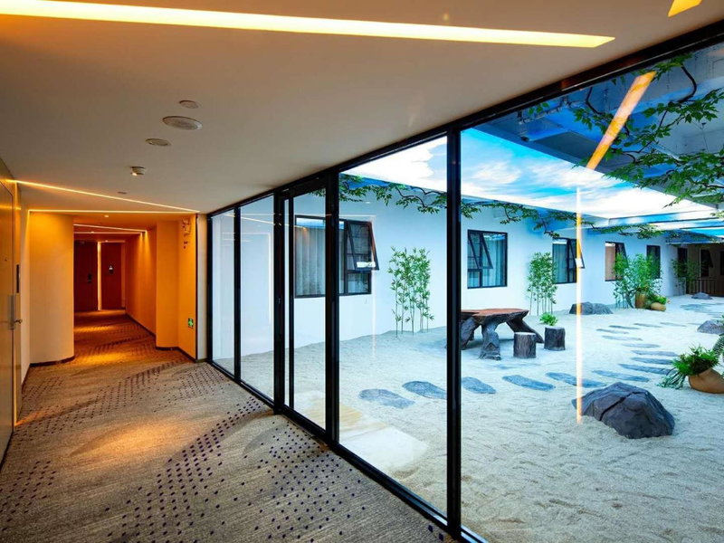 Lavande Hotels·Guilin Central Square Elephant Trunk Hill Scenic Area, Guilin, China