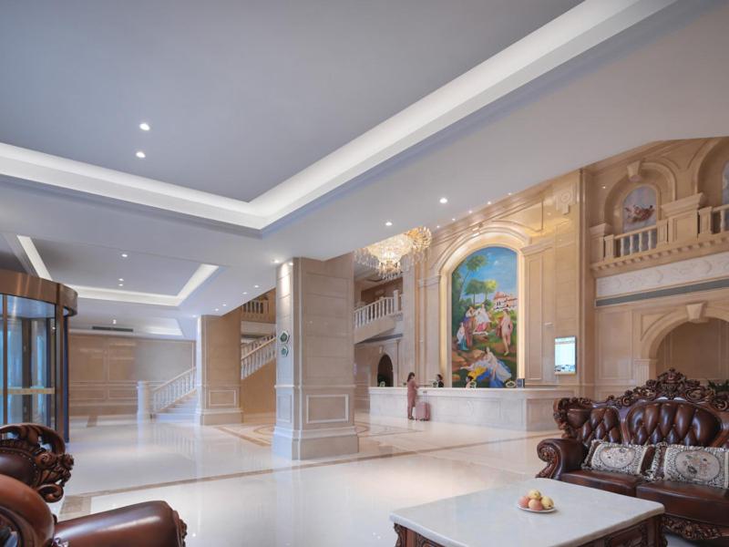 Vienna International Hotel Nanchang Qingshan Lake Wanda Plaza, Nanchang, China