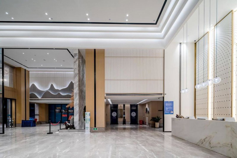 Mehood Lestie, Dongguan International Exhibition Center, Shuanggang, China