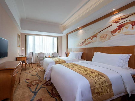 Vienna International Hotel Guangzhou Xintang Jean Fangzhicheng, Guangzhou, China