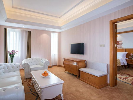 Vienna International Hotel Guangzhou Xintang Jean Fangzhicheng, Guangzhou, China
